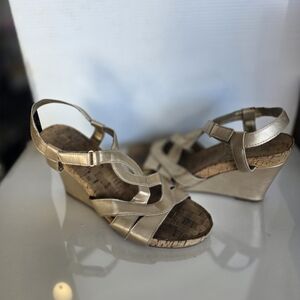 Women's Metallic Sandals